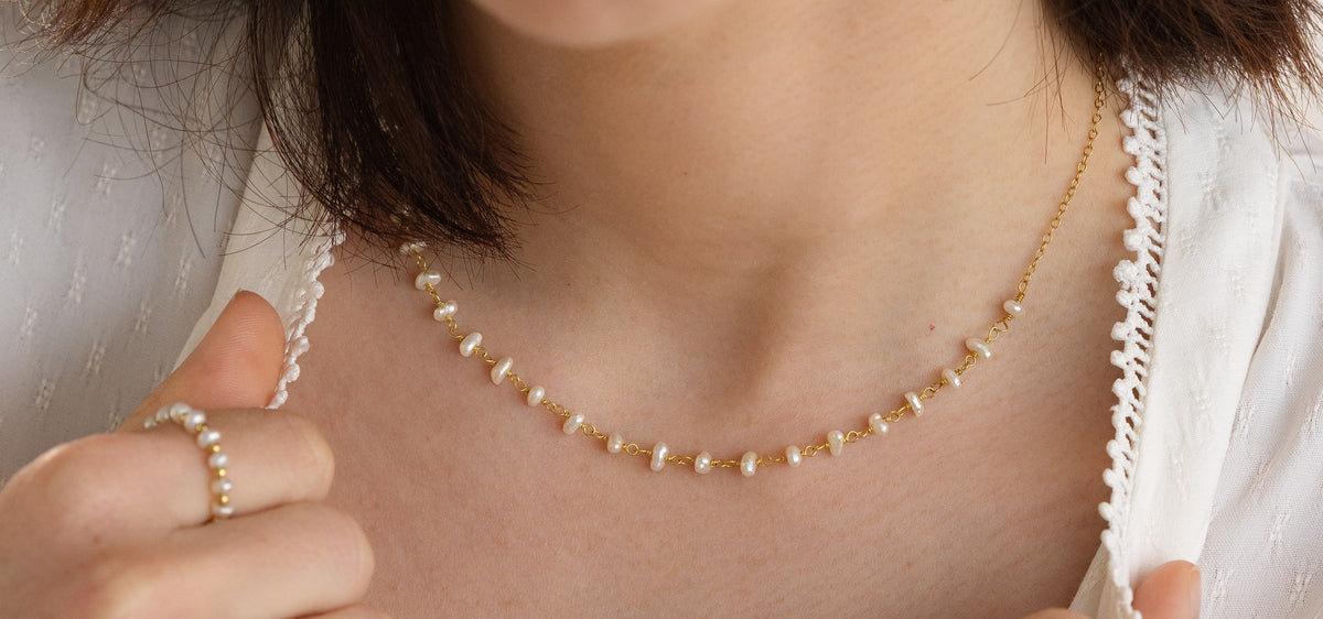 Collares