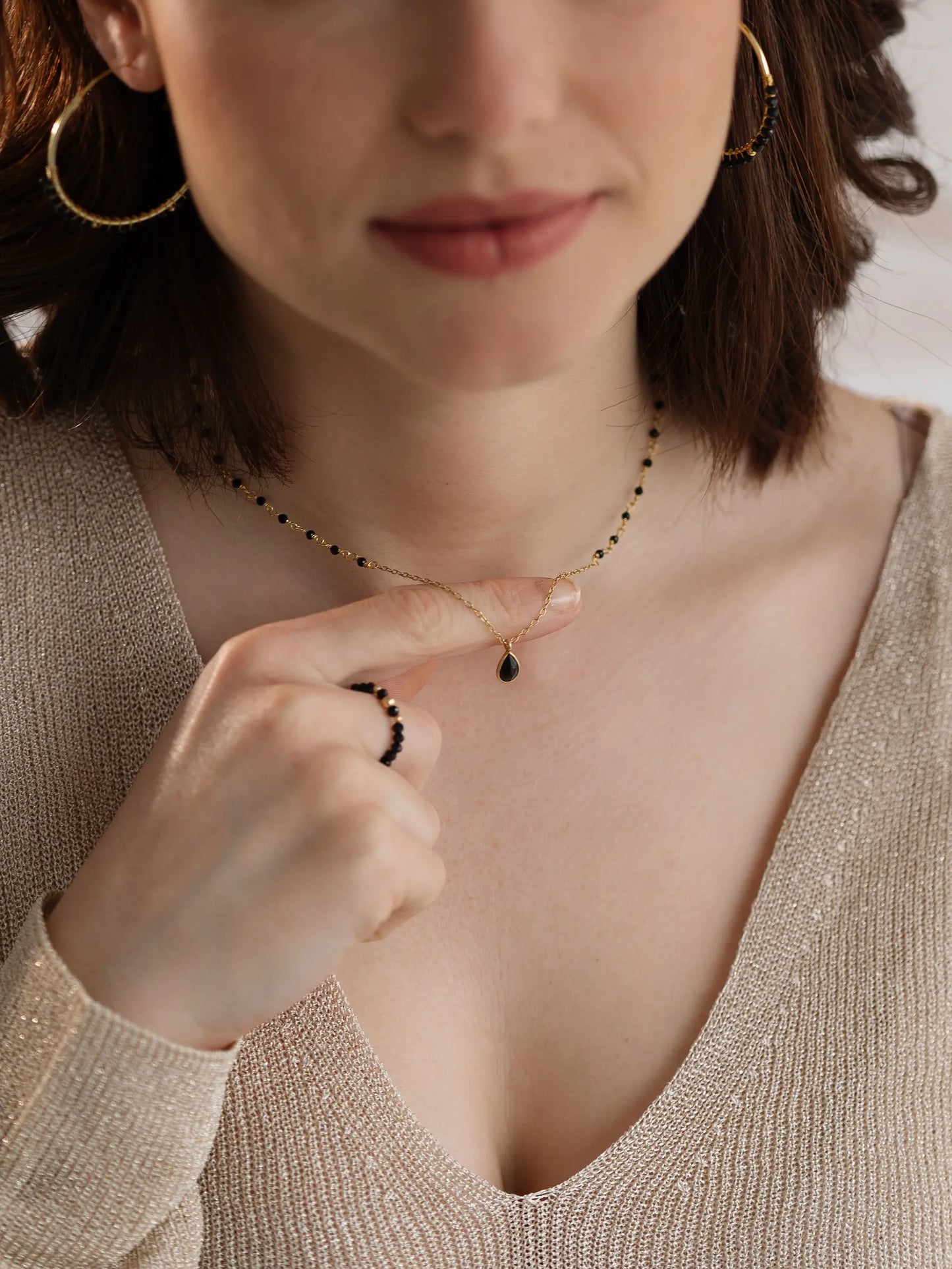 Collar Etnia de Espinela Negra