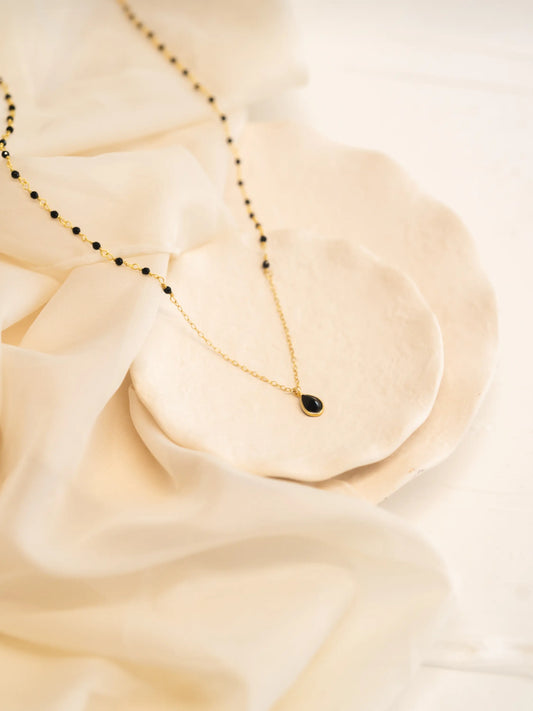 Collar Etnia de Espinela Negra